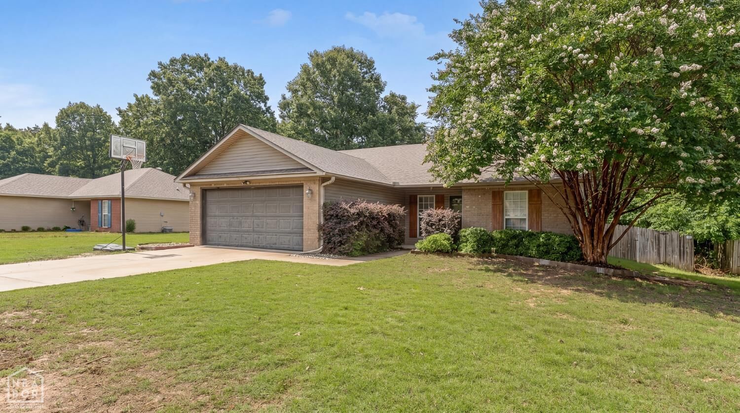 Property Photo:  1100 Sandino  AR 72401 