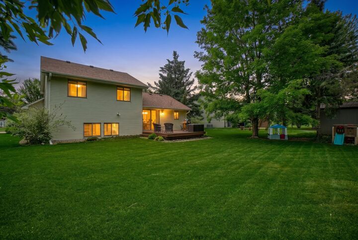 Property Photo: 1400 Highland Road MN 55082