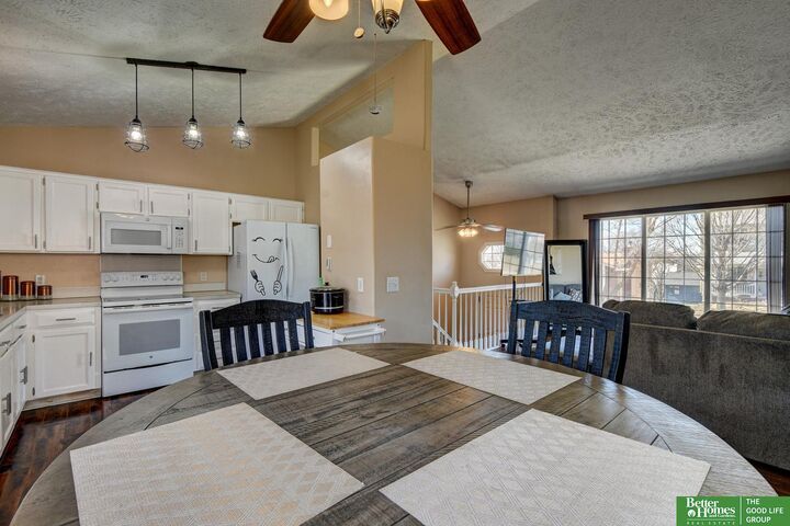 Property Photo:  8849 N 81 Avenue  NE 68122 