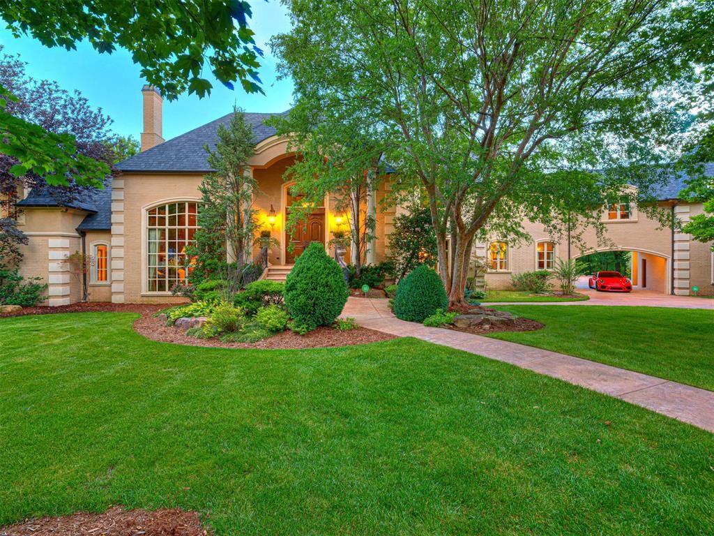 Property Photo: 12001 Stonemill Road OK 73131