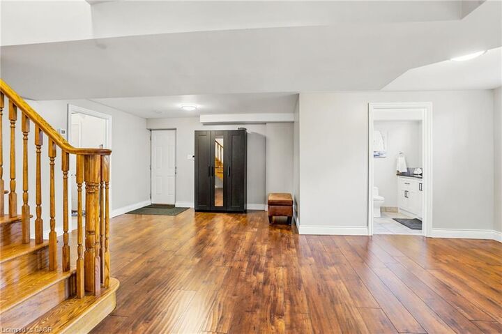 Property Photo:  281 Stone Church Road W Lower  ON L9B 1A2 