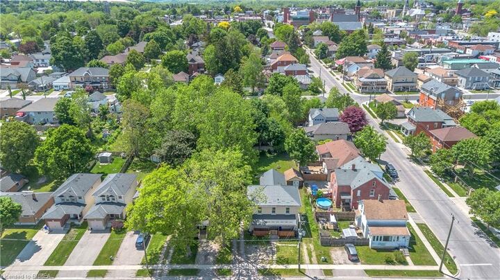Property Photo:  34 Young Street  ON N4S 3L5 