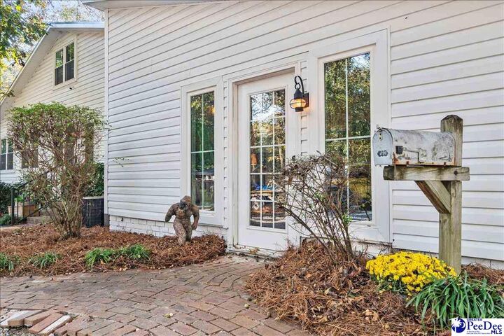 Property Photo:  1914 Deerwood Place  SC 29501 