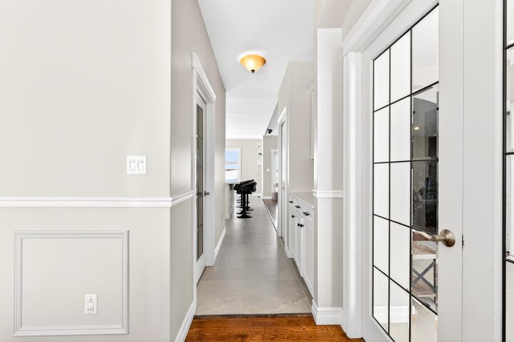 Property Photo:  749 City View Drive  PE C1B 0V9 