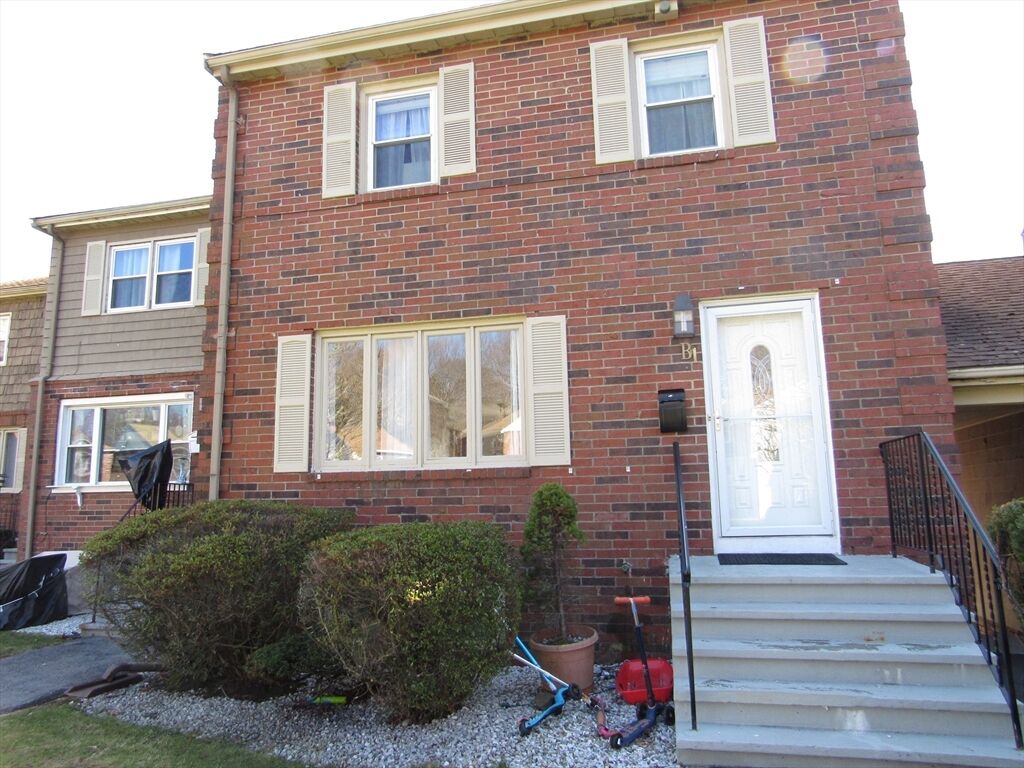 Property Photo:  6 Loring Hills Ave B1  MA 01970 