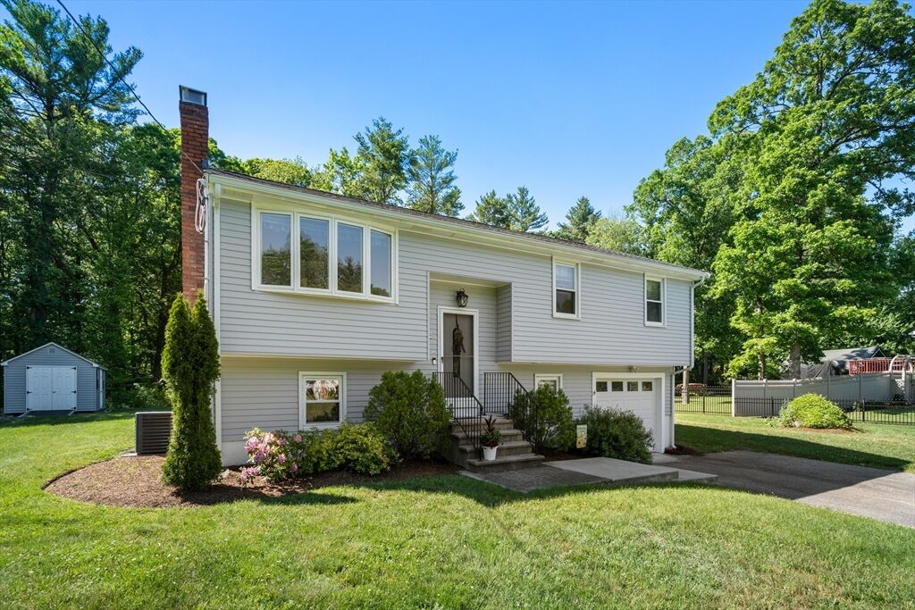 Property Photo: 14 Kendall Park MA 02766