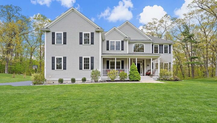 Property Photo:  3 Notch Dr  MA 01886 