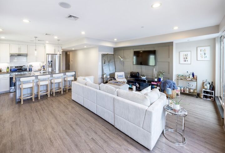 Property Photo:  246 West Broadway  MA 02127 