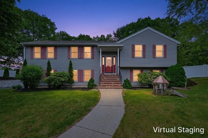 Property Photo:  5 Otter Pond Road  MA 01940 