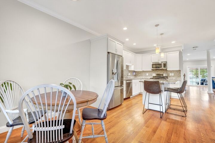 Property Photo:  11 Reynolds Farm Way 11  MA 02090 