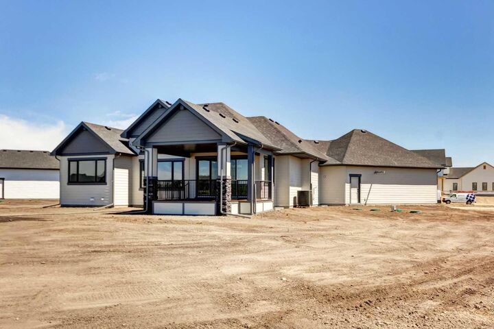 Property Photo: 819 Green Haven Close AB T1S 0R3