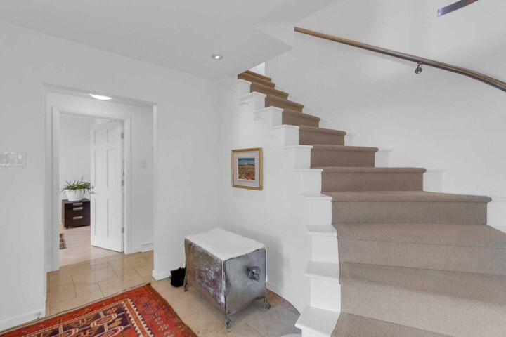 Property Photo: 4615 14A Street SW AB T2T 3Y4