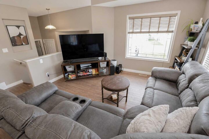 Property Photo: 7017 115B Street AB T8W 0J1