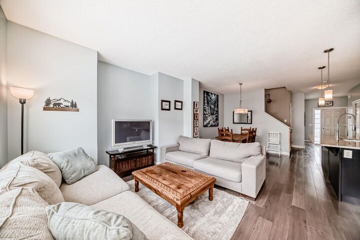 Property Photo: 10 Reunion Grove NW AB T4B 0Z7