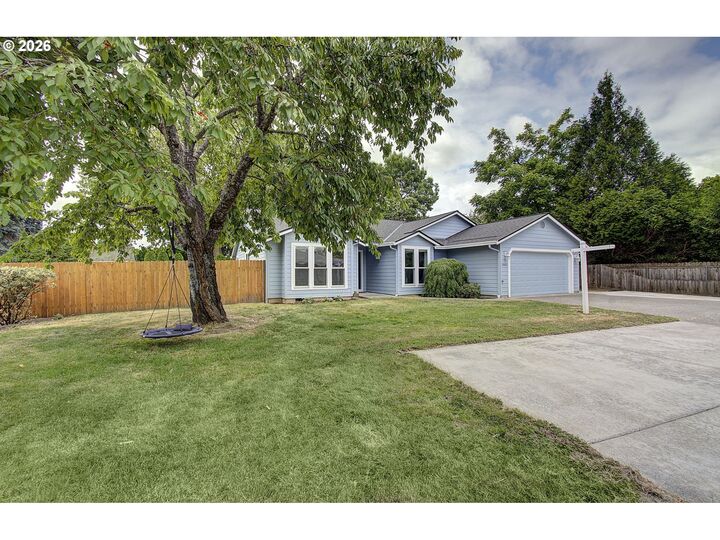 Property Photo: 10403 NW 15th Ave WA 98685