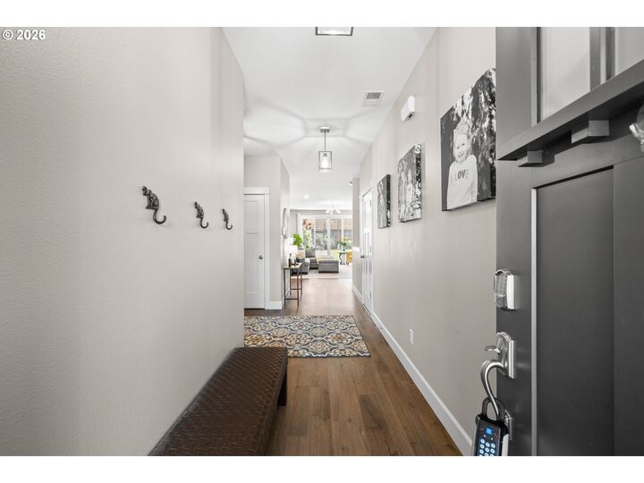 Property Photo: 4015 SE Faith Ave OR 97267