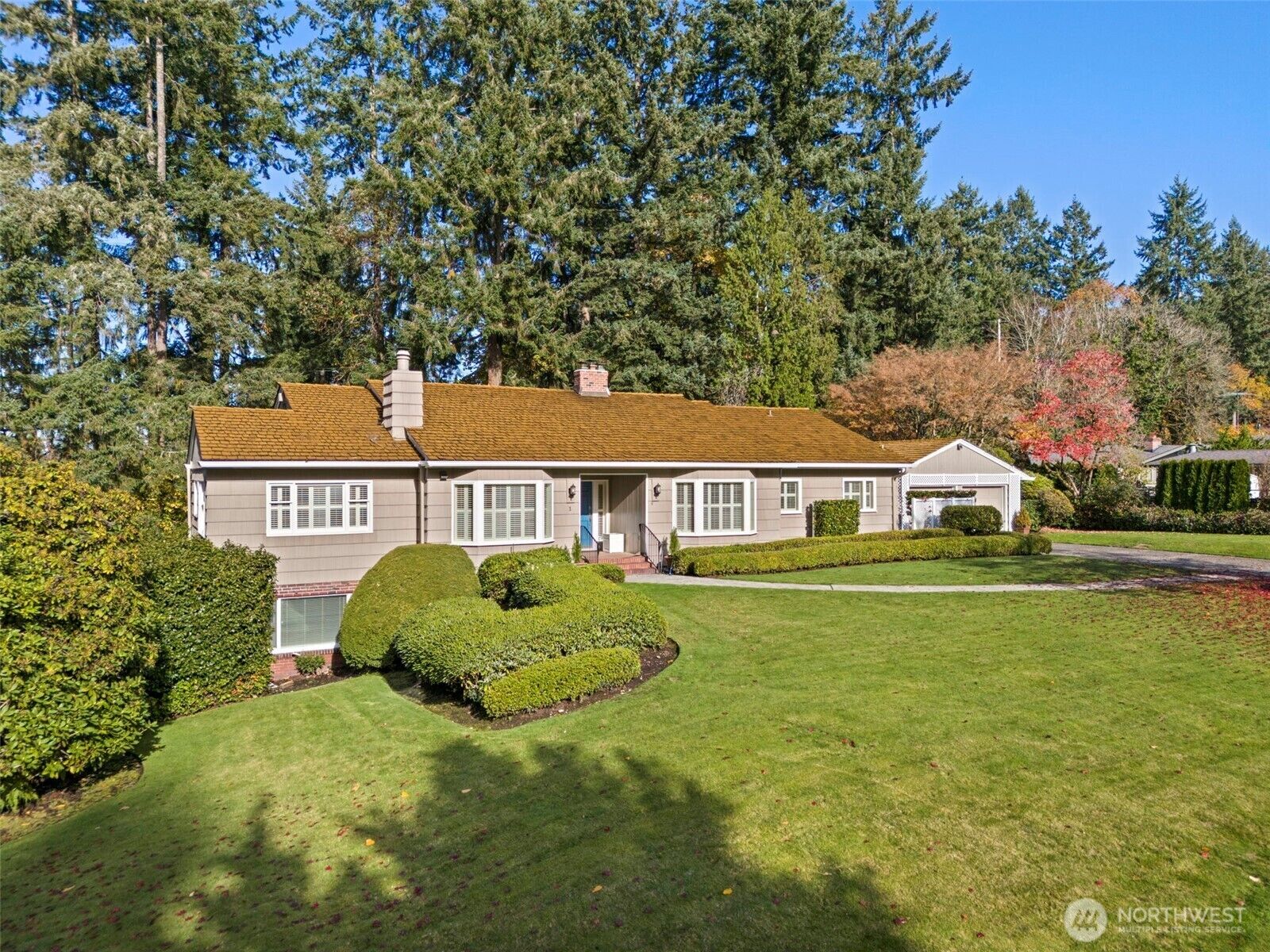 Property Photo:  1  Forest Glen Lane SW  WA 98498 