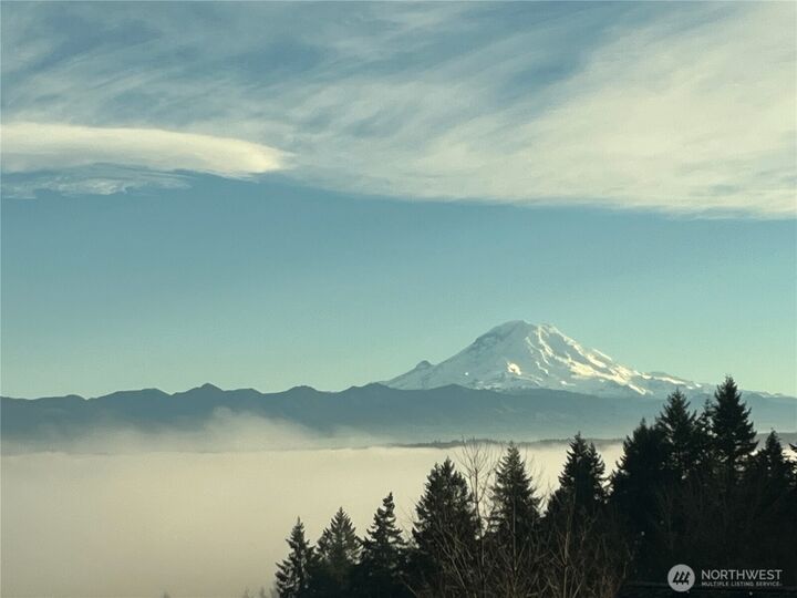 Property Photo: 1104 V Street NW WA 98001