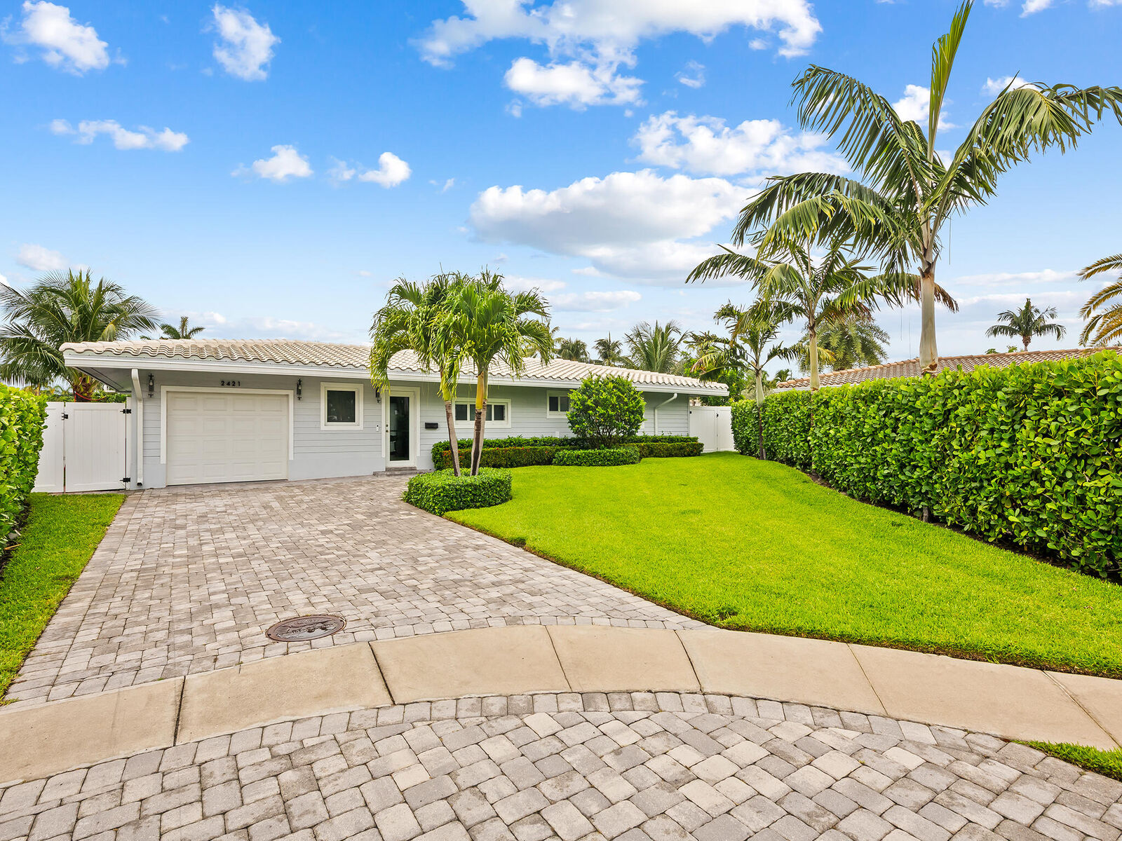 Property Photo:  2421 NE 50th Street  FL 33064 