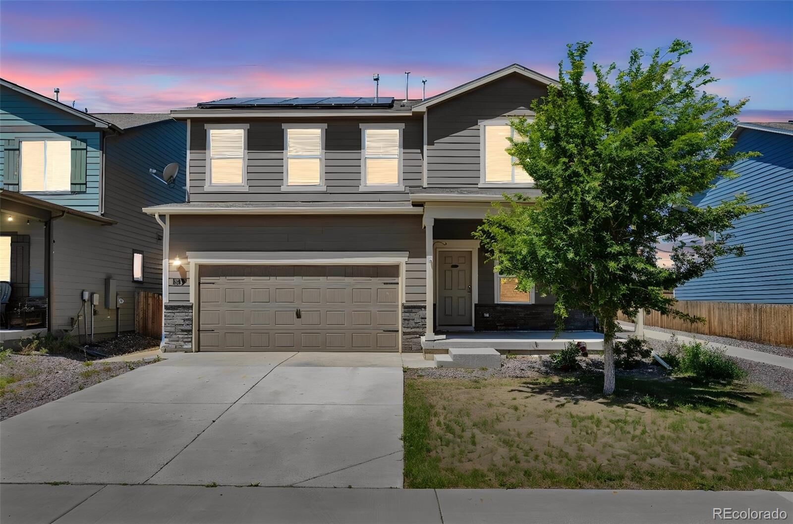 Property Photo:  359 Maple Street  CO 80102 