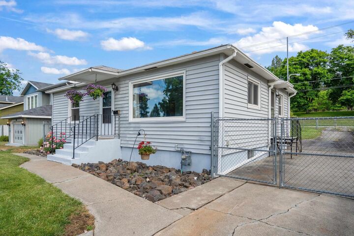 Property Photo:  4117 E Frederick Ave  WA 99217 