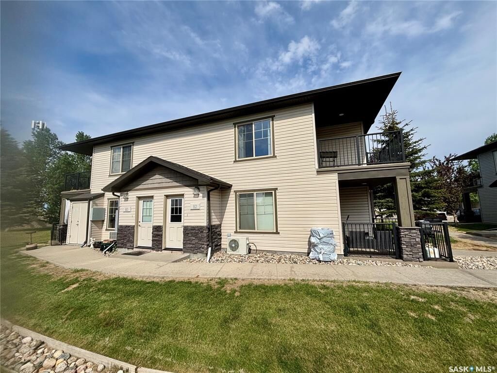 Property Photo: 5533 Blake Crescent 82 SK S4X 0J1