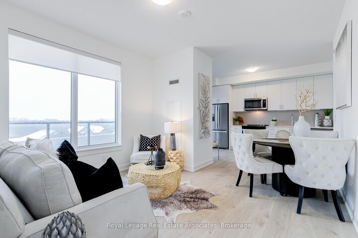 Property Photo: 3200 William Coltson Avenue 407 ON L6H 7W6