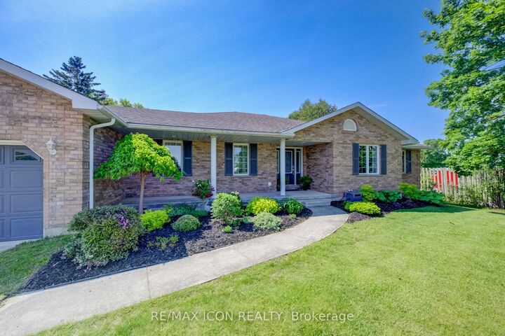Property Photo: 540 Sligo Road W ON N0G 2L1