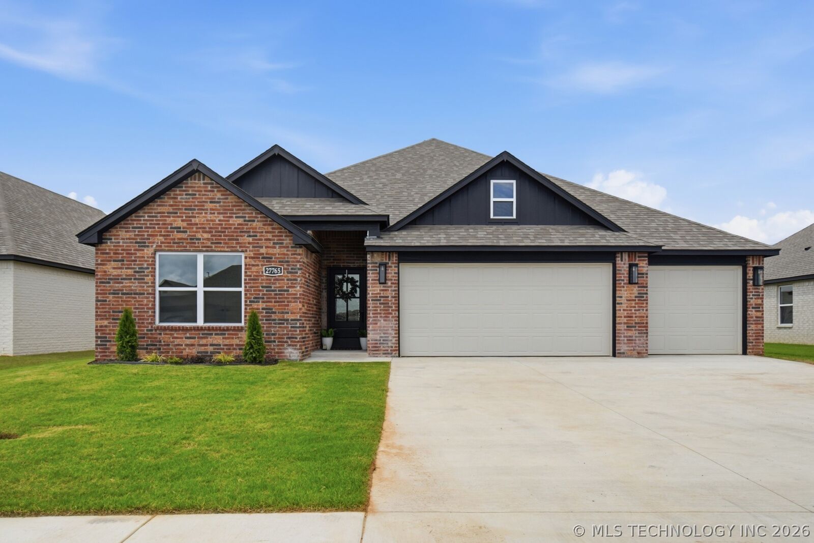 Property Photo:  27765 E 109th Place S  OK 74429 