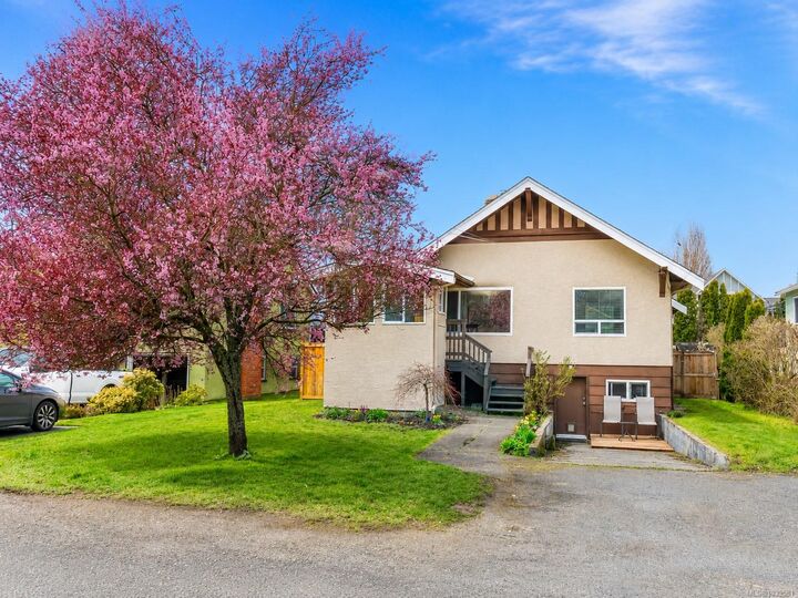 3074 Earl Grey St — photo 1