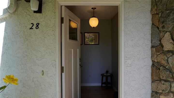 Property Photo:  278 Island Hwy #28  BC V9B 1G5 