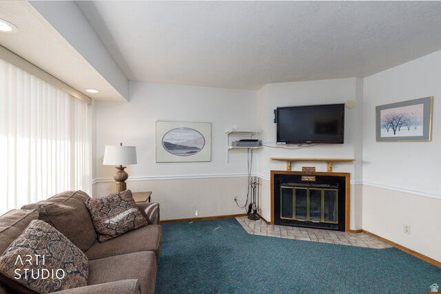 Property Photo:  3815 Wolf Creek Dr N #102  UT 84310 