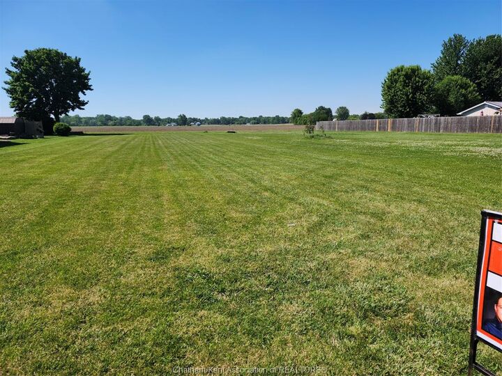 Property Photo:  7005 Dufferin Avenue  ON N8A 4N3 