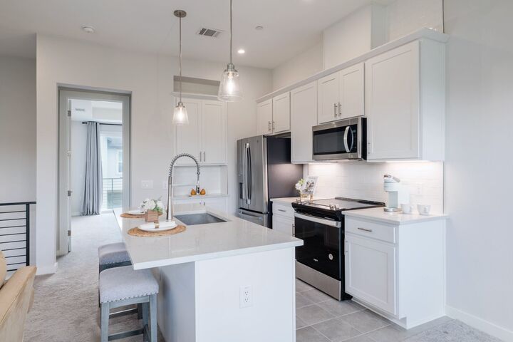 Property Photo:  12001 Vista Parke Drive 202  TX 78726 