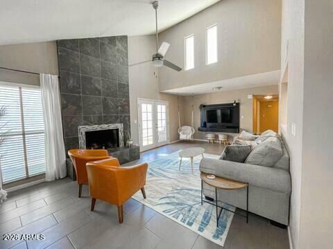 Property Photo: 307 E Embassy Street AZ 85288