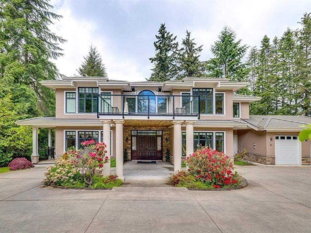 Property Photo: 13975 28 Avenue BC V4P 1T5