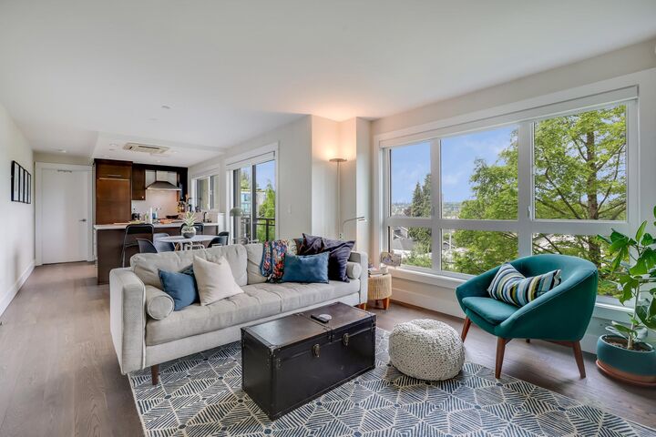 3028 Arbutus Street 301 — photo 1
