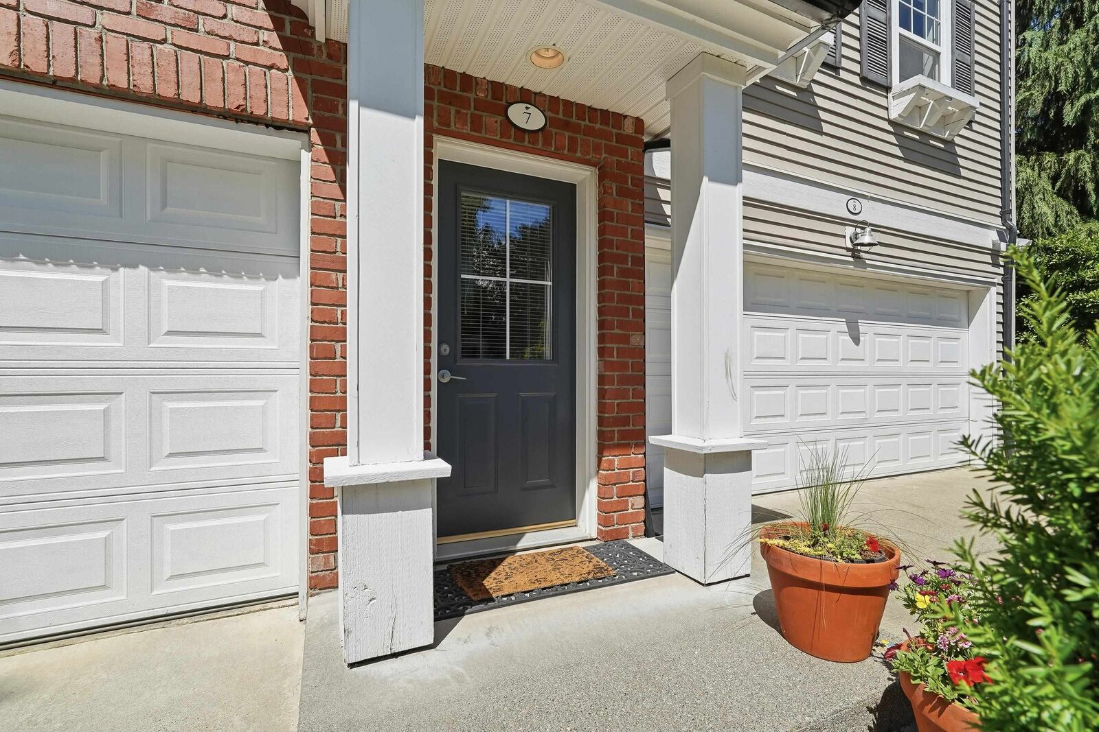 Property Photo:  15075 60 Avenue 7  BC V3S 1S1 