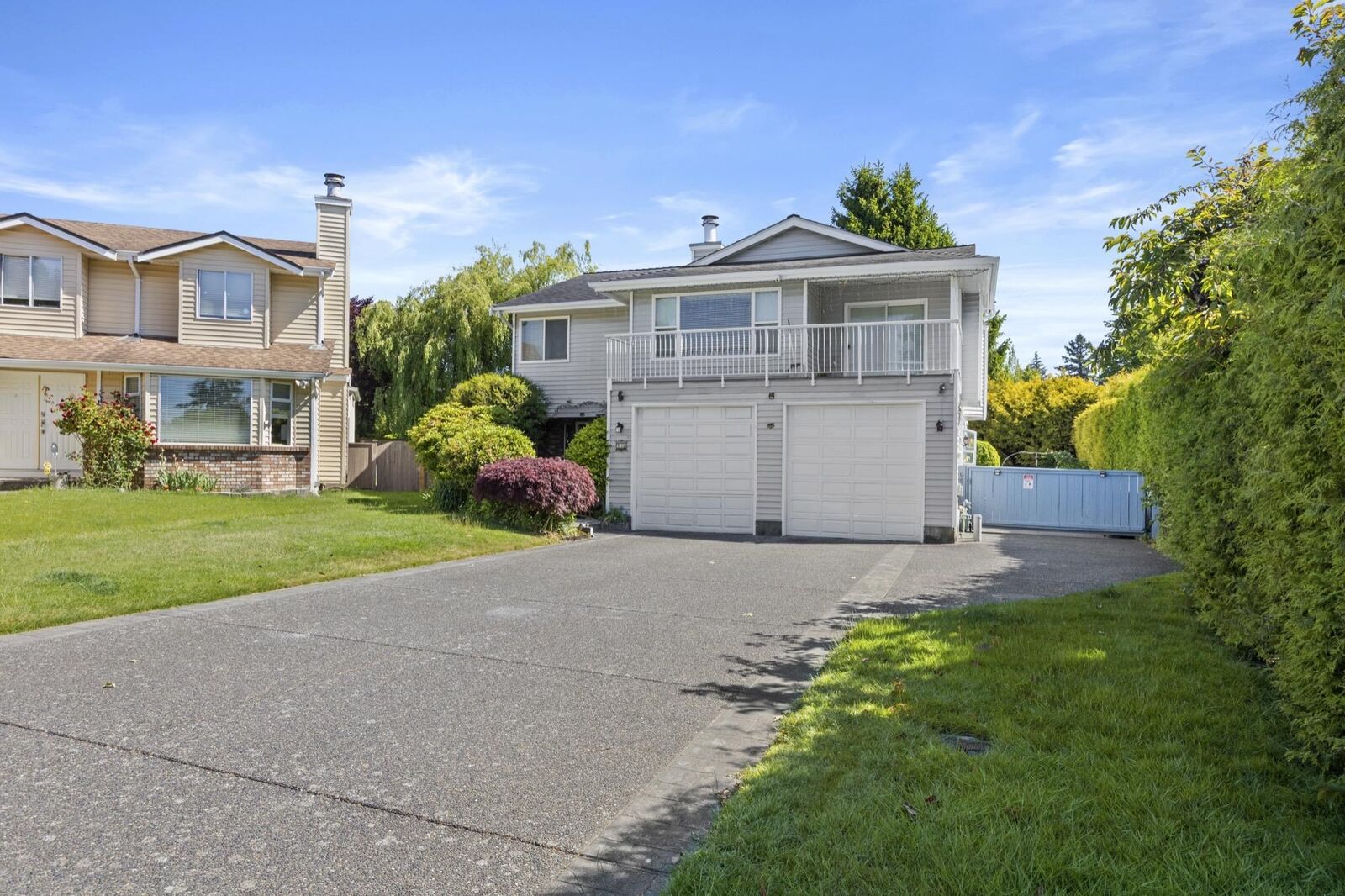 Property Photo: 956 161A Street BC V4A 7W6