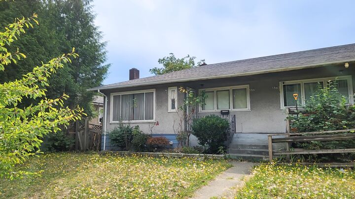 Property Photo: 2576 S Grandview Highway BC V5M 2C8