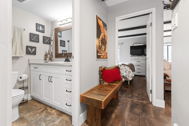 Photo de la propriété:  21000 Enzian Way 309B  BC V0M 1A1 