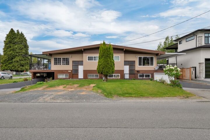 2211 Beaver Street — photo 1