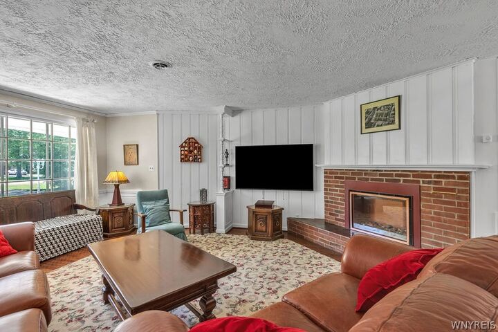 Property Photo:  2133 Ferry Road  NY 14072 