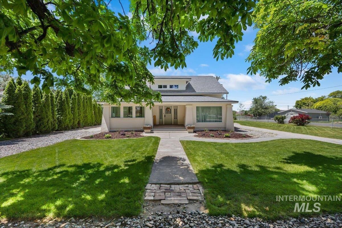Property Photo:  209 S Birch St  ID 83341 