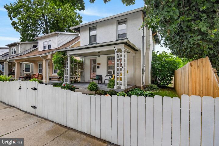 Property Photo:  106 S West End Avenue  PA 17603 