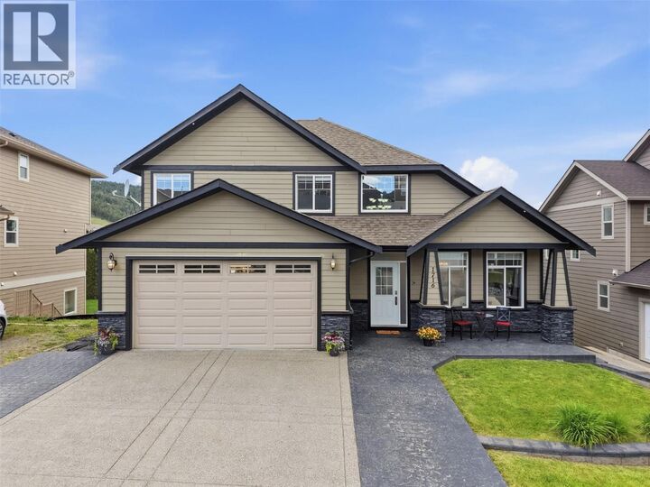 Property Photo: 1716 Foxtail Drive BC V1S 0B1