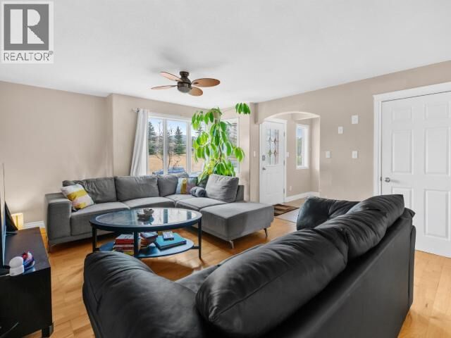 Property Photo:  17B Diamond Way  YT Y1A 6G4 