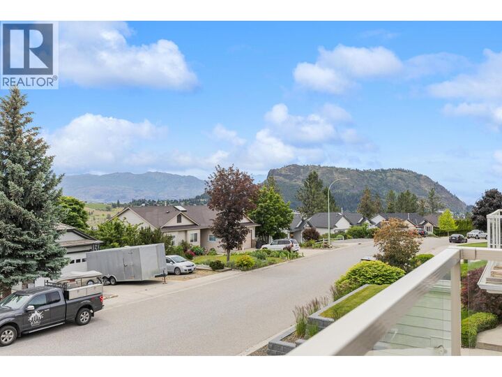 Property Photo:  2042 Moonbeam Close  BC V1Z 3X9 