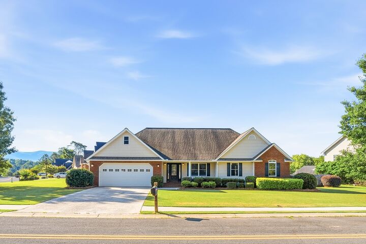 Property Photo:  11 Hardy Street  GA 30705 