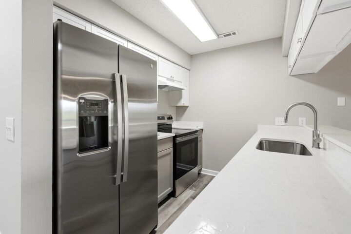 Property Photo: 5040 Windsor Green Way 202 SC 29579
